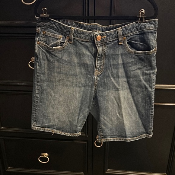 GAP Blue Jean Shorts Relaxed Fit Casual Wear - Picture 1 of 3